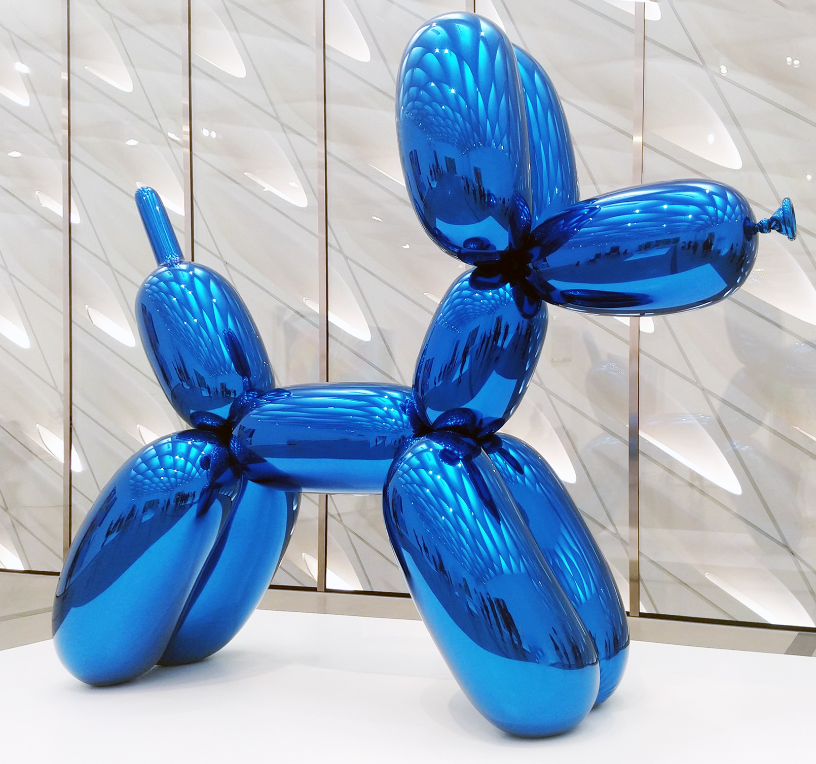 Jeff Koons, Balloon Dog (Blue), 1994-2000